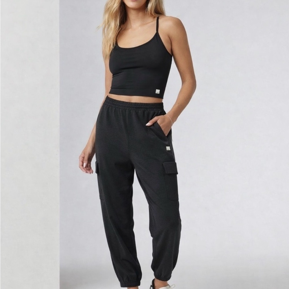 Vuori Black Cargo Jogger - Women's Elastic Waist Track Pants